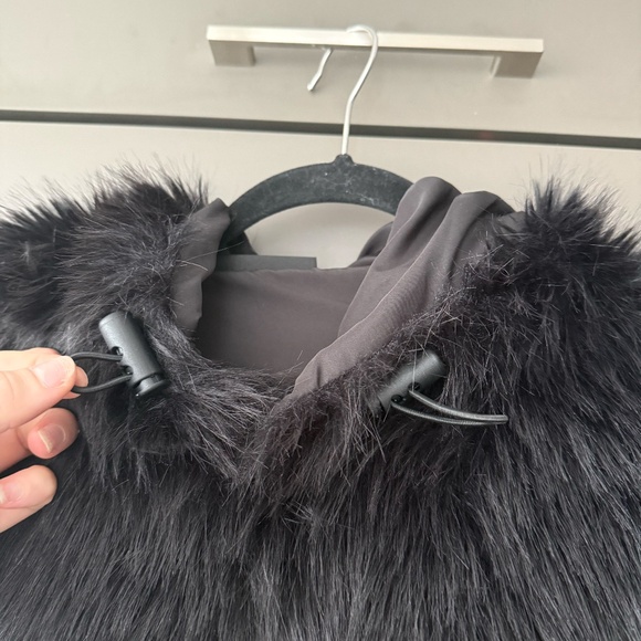 NWT Rudsak Ellison Shaggy Faux Fur Oversize Hoodie - Picture 10 of 16